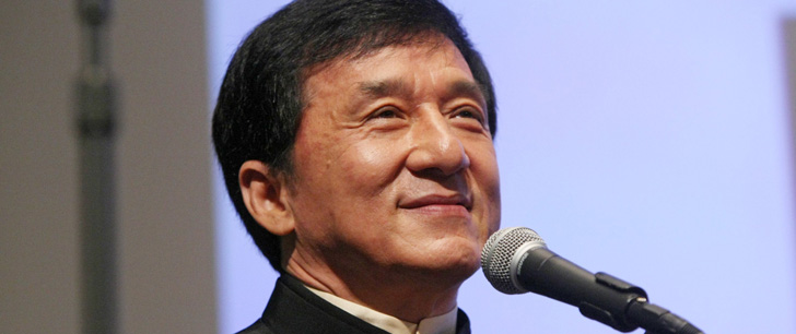 LE SAVIEZ-VOUS ? Jackie Chan a fait ses débuts dans la pornographie ! Jackie-chan