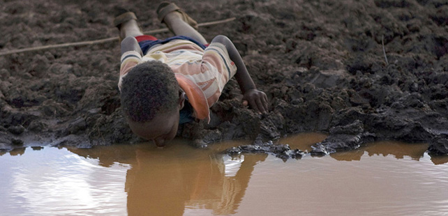 Le saviez-vous?L’eau insalubre tue plus de personnes que la guerre chaque année ! Eau-sale
