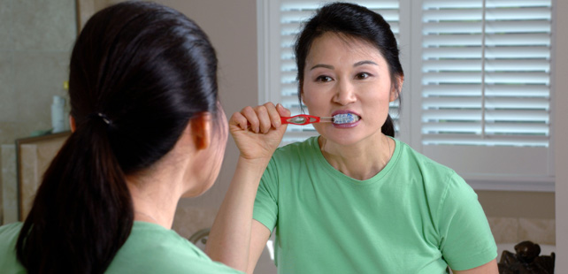Le saviez-vous ? Un demi-milliard de personnes en Chine ne se brossent pas les dents ! Dents